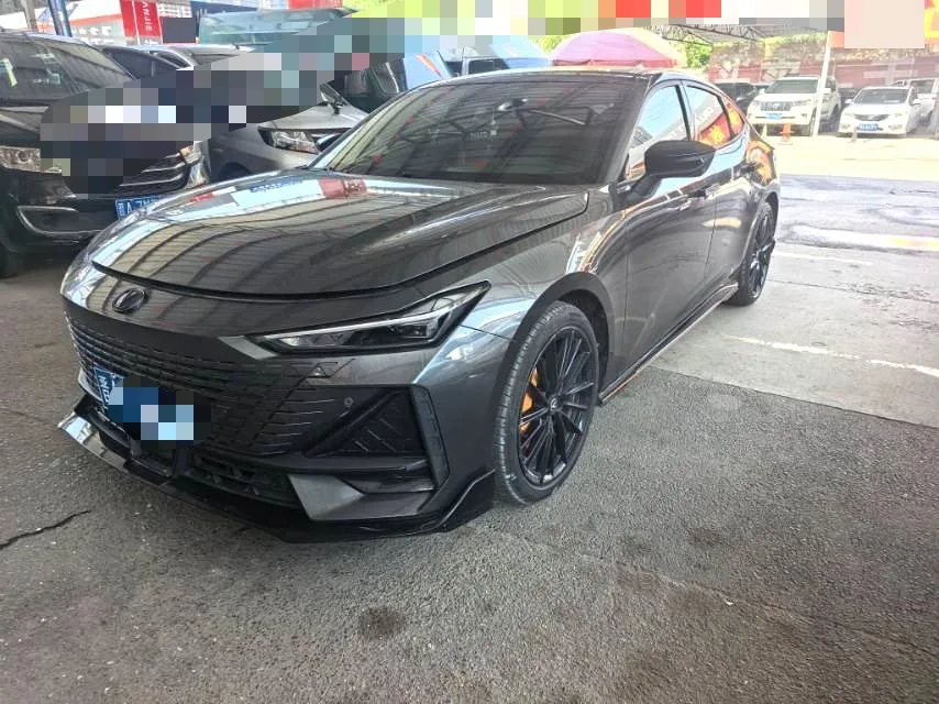 Changan UNI-V 2022 1.5T Premium Edition
