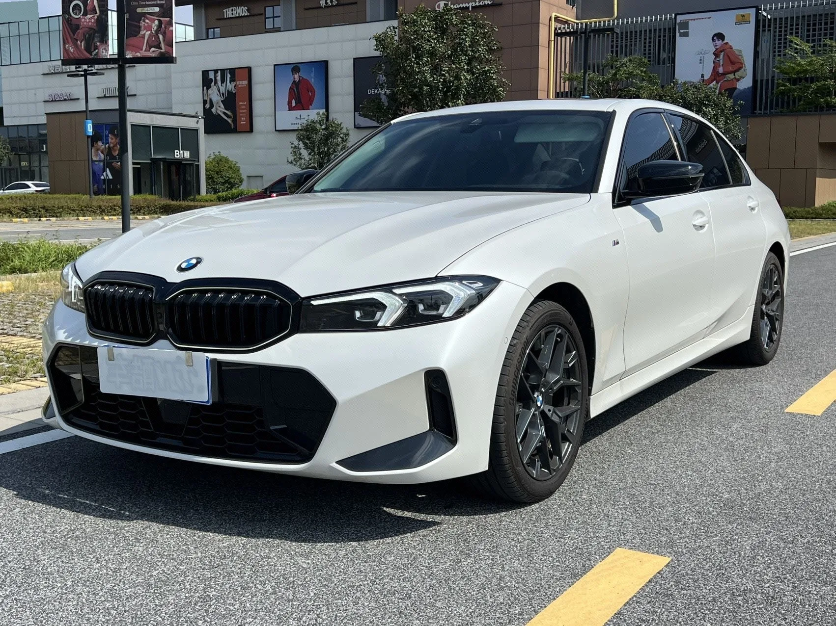 2026 BMW 3 Series 330Li 2.0T M Sport Shadow Edition Automatic