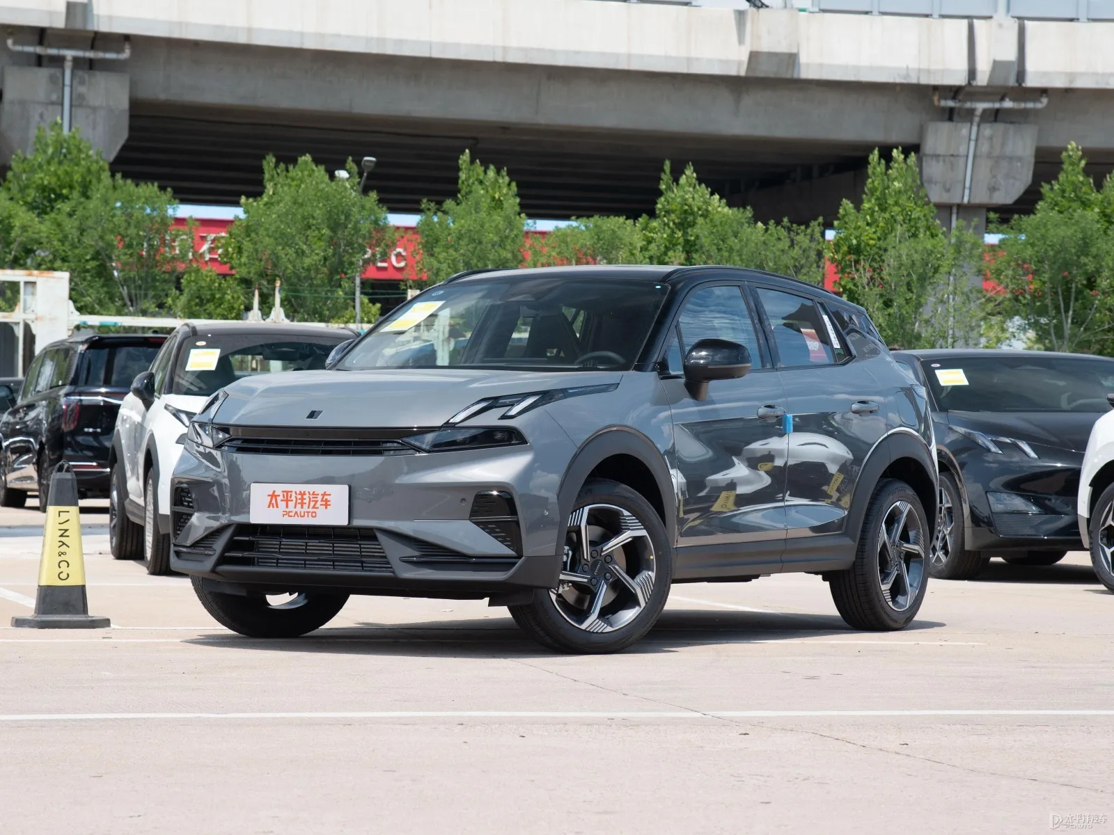Lynk & Co 06 Relive 1.5T Ultra — Authorized new car for export from China (listing thumbnail)