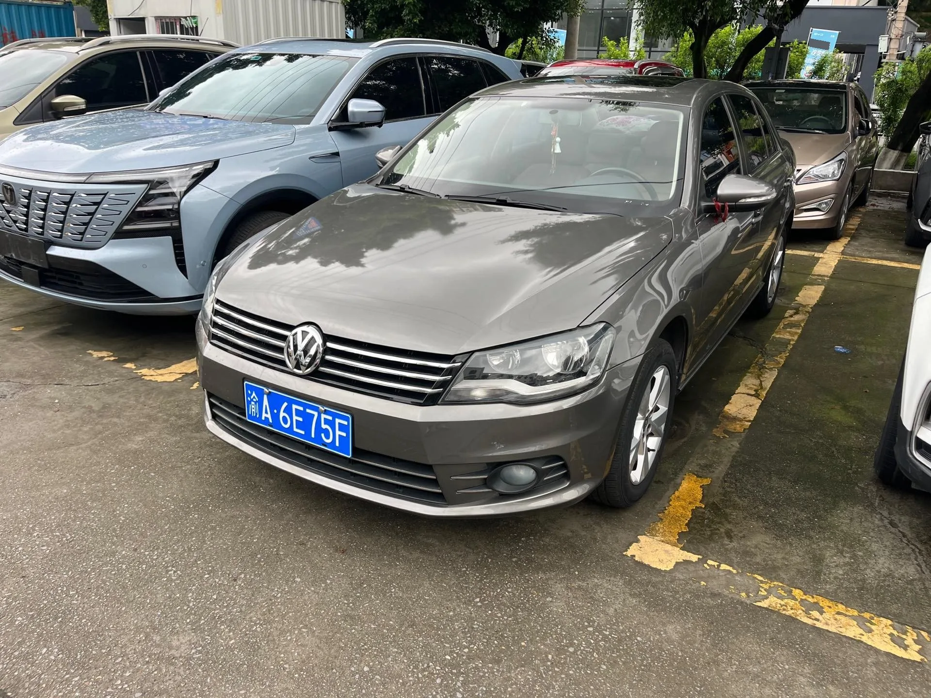 2014 Volkswagen Bora 1.6L Automatic Fashion Edition