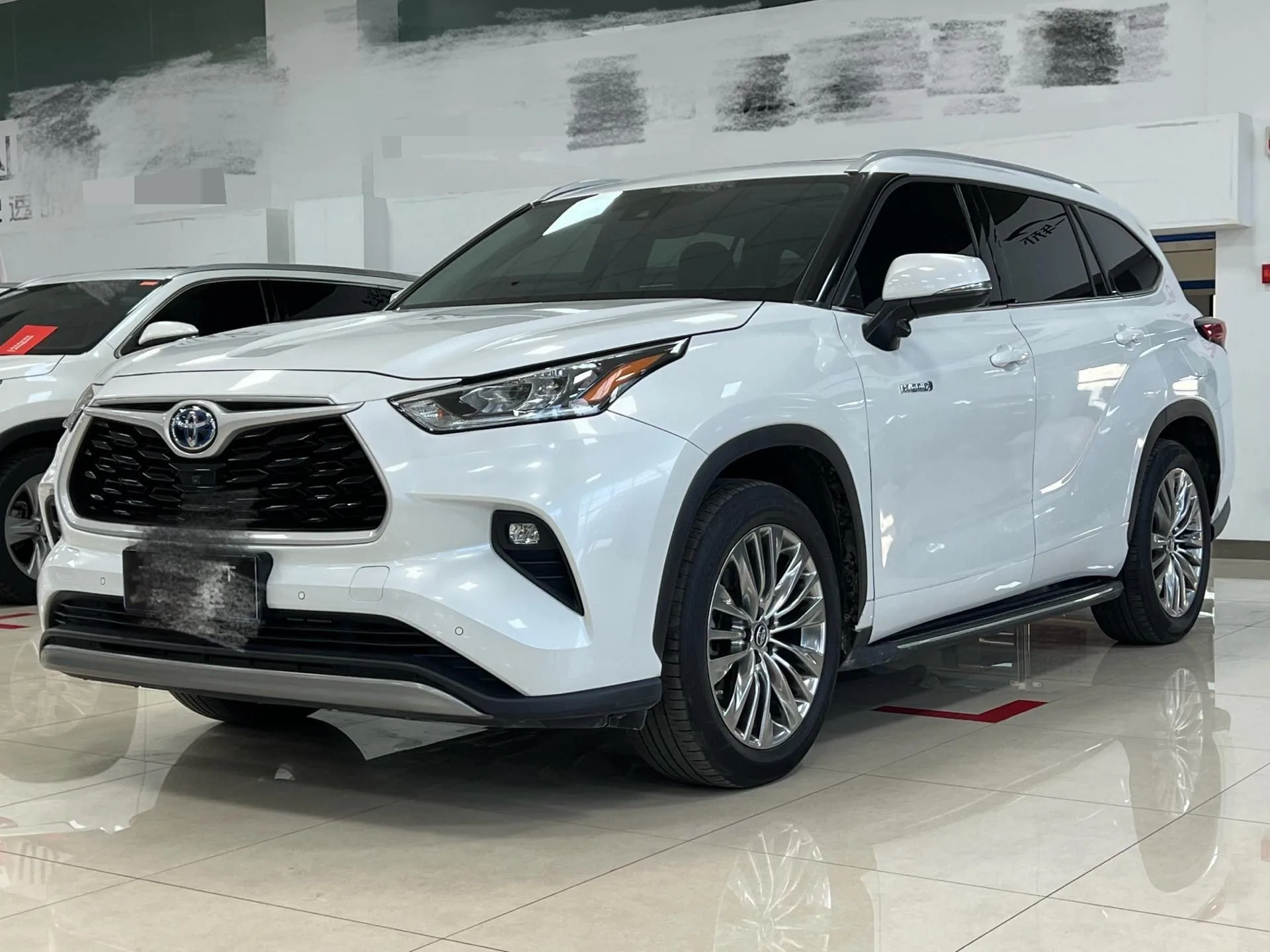 2023 Toyota Highlander Hybrid 2.5 CVT Smart Hybrid AWD Luxury Edition 7-Seater Automatic