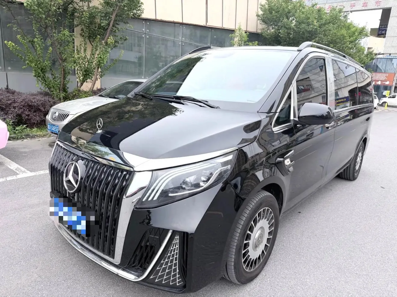 Mercedes-Benz 2023 Vito 2.0T Elite Edition 7-seater Automatic