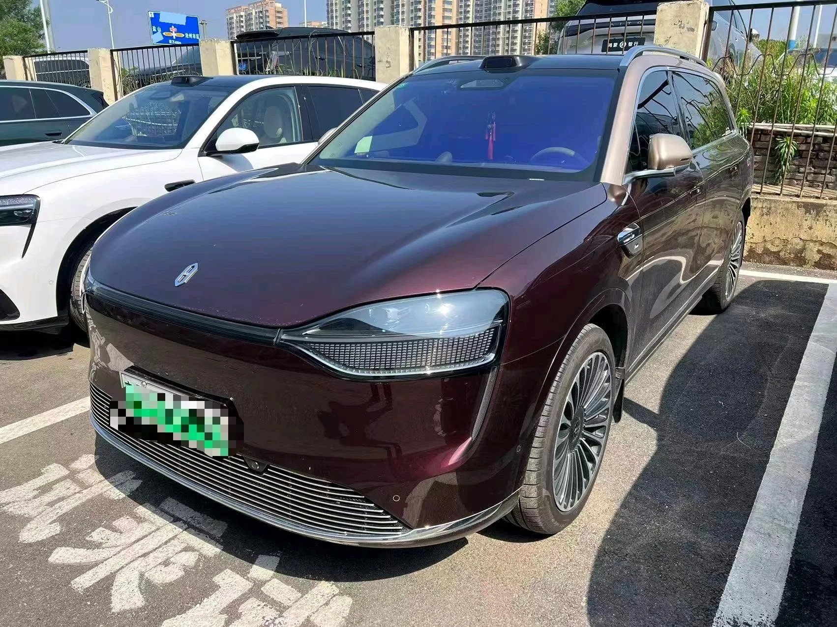 AITO 2025 Model M9 Extended Range Ultra Edition 52kWh 6-Seater Automatic Transmission
