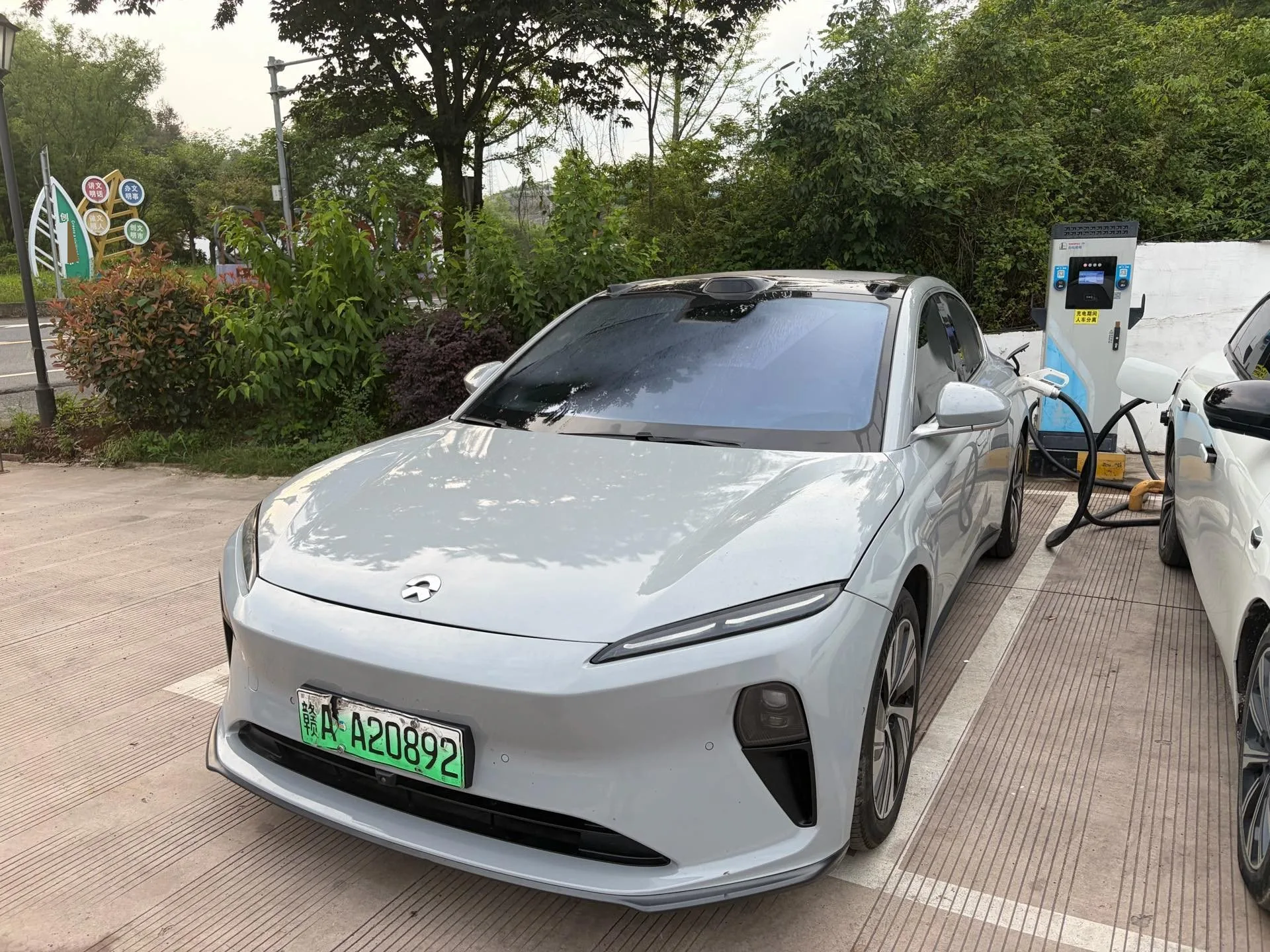 ДЕВЯТЬ ET5 2024 модель 75 кВт·ч