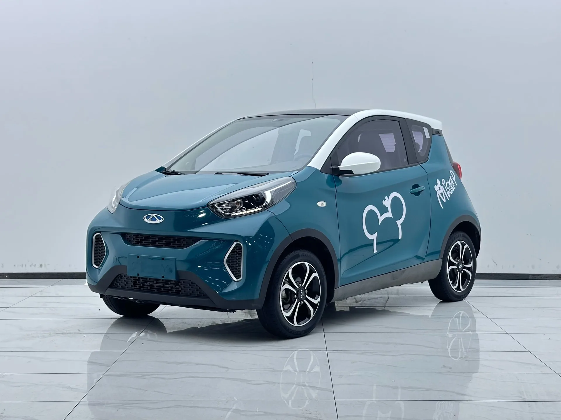 Ant 2021 Model, 200,000 Ant Fans Edition, Oxygen Version, Ternary Lithium Battery, 301 km