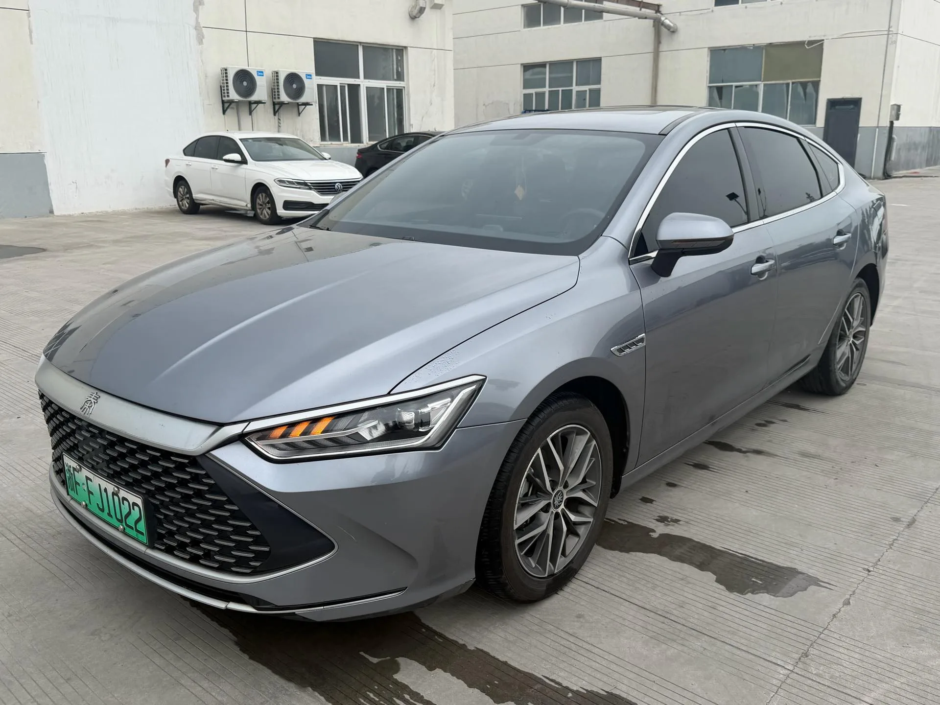 Qin PLUS 2021 DM-i 55KM Flagship Edition