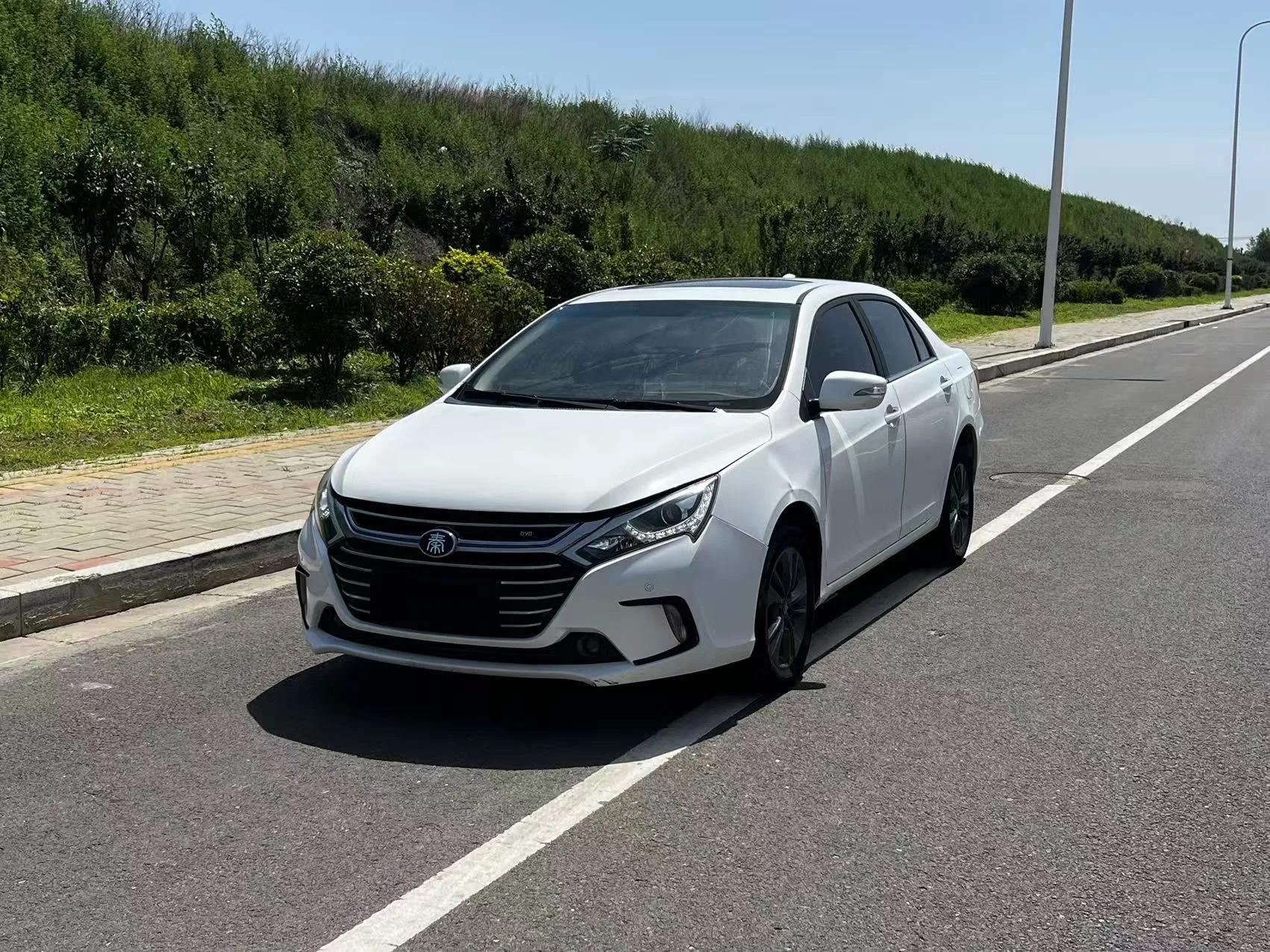 Qin New Energy 2017 1.5T Premium Edition