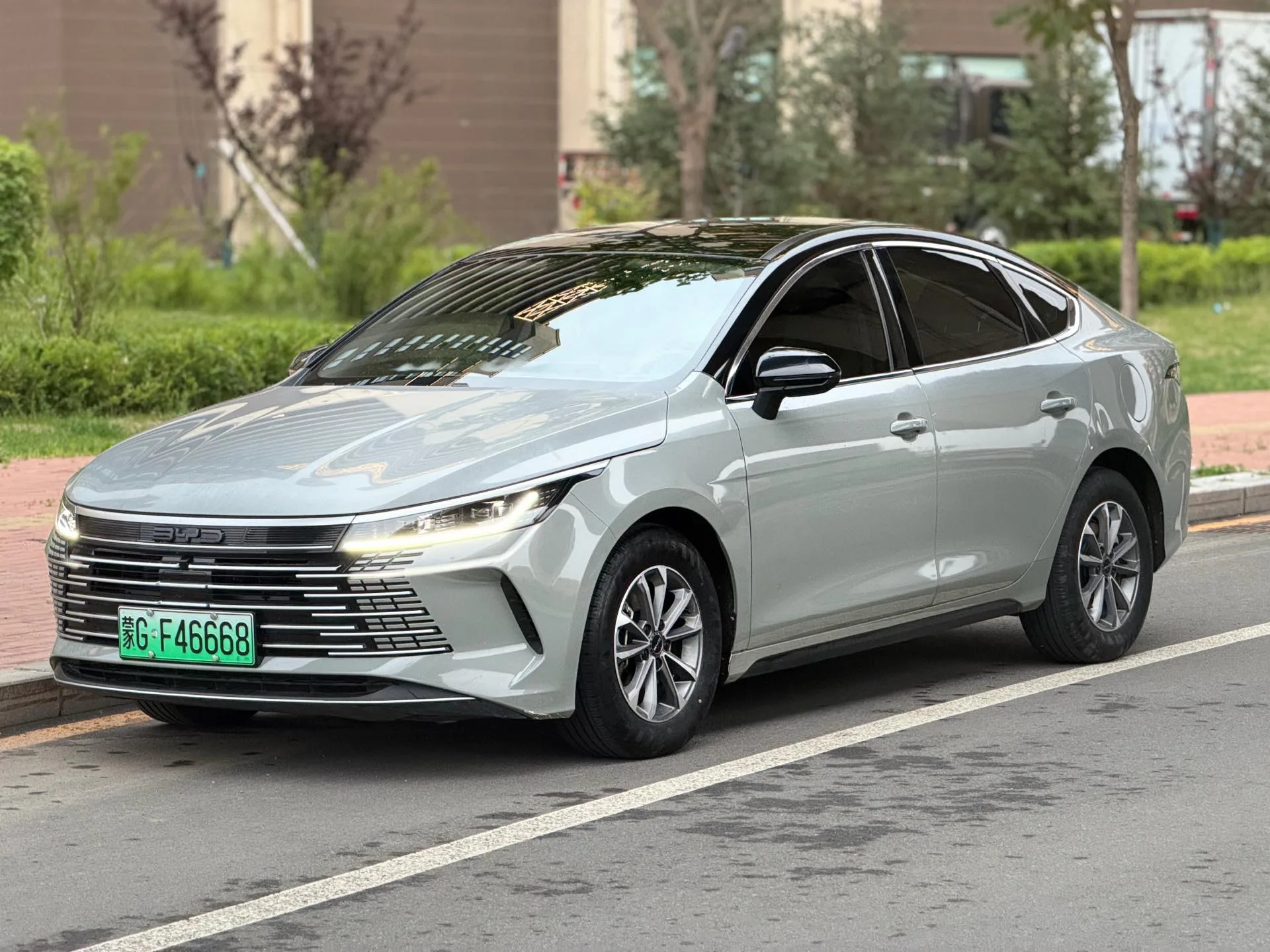BYD 2024 Destroyer 05 DM-i 1.5 CVT Glory Edition 55KM Luxury Automatic