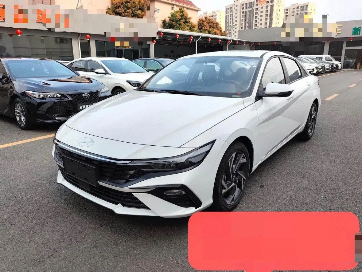 Hyundai Elantra 2023 1.5L CVT GLX Elite Edition