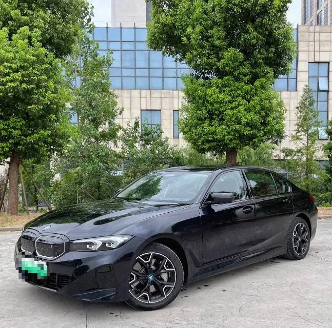 BMW i3 2022 eDrive 35L