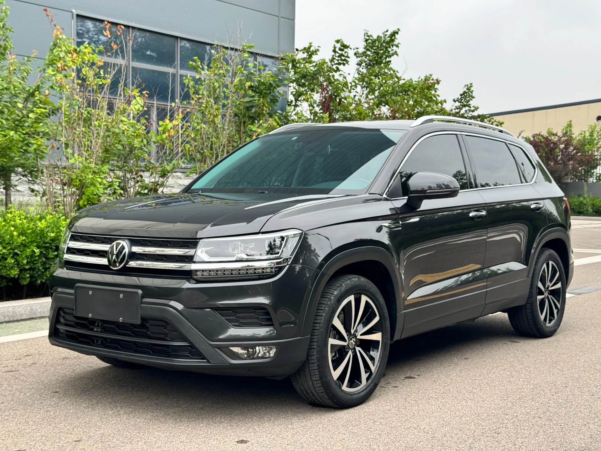 Свежий 2022 280TSI 2WD Роскошь Версия