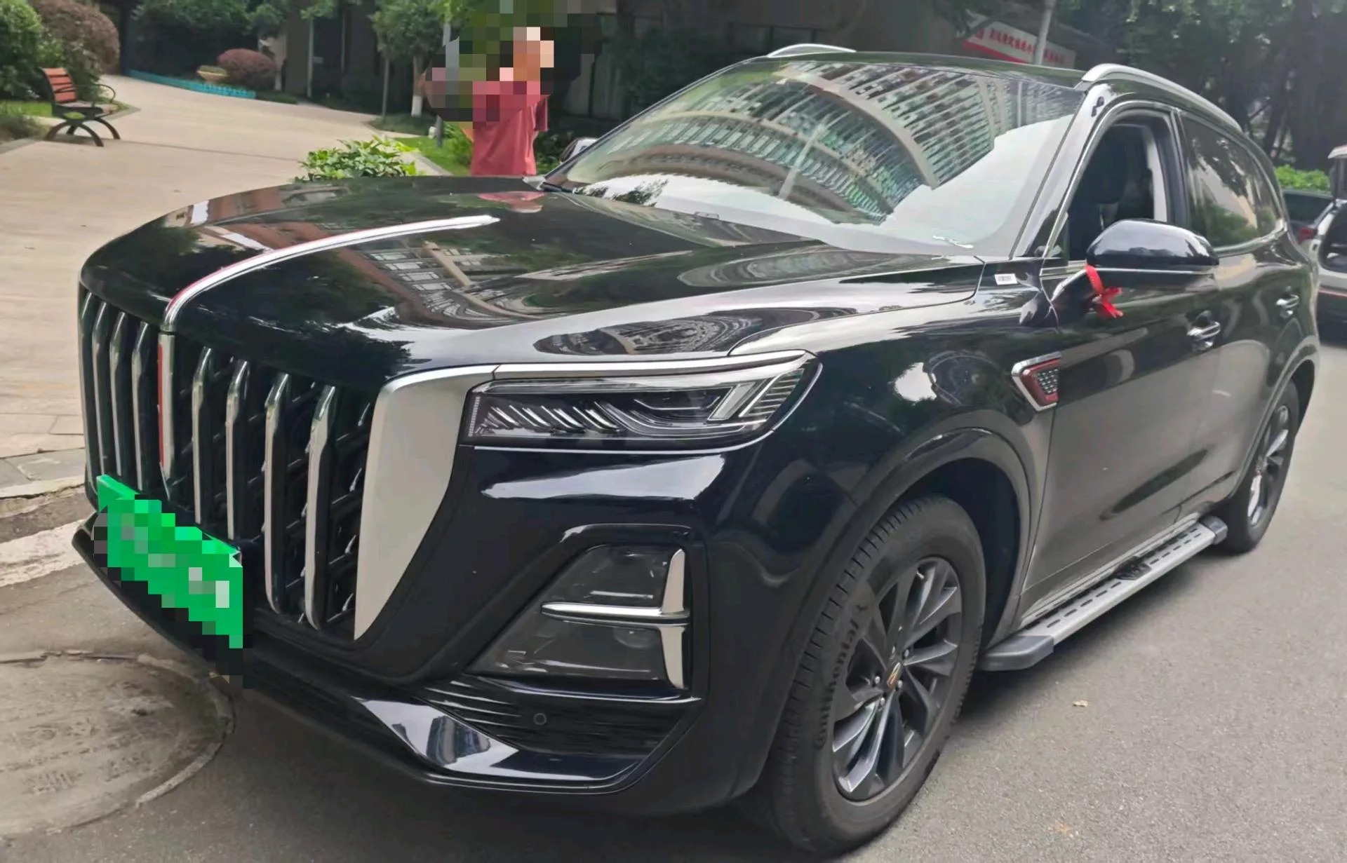Hongqi HS5 2023 2.0T Flagship Pro Edition