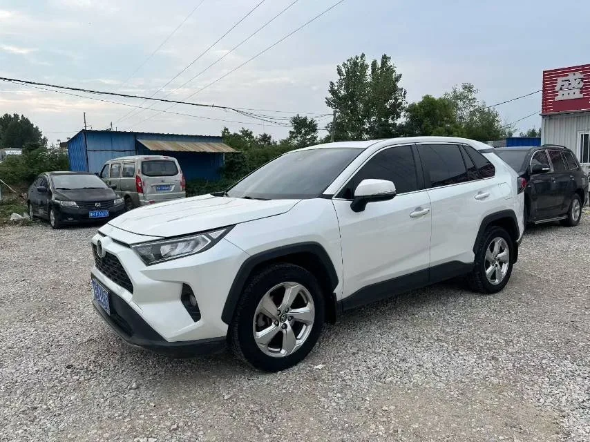 2021 RAV4 2.0L CVT AWD Style PLUS Edition