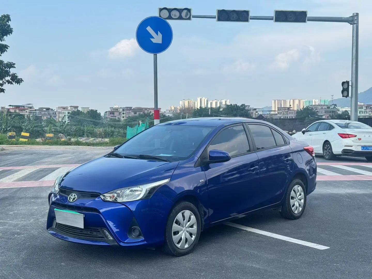 2017 YARiS L 1.5E CVT "Meidong" Edition