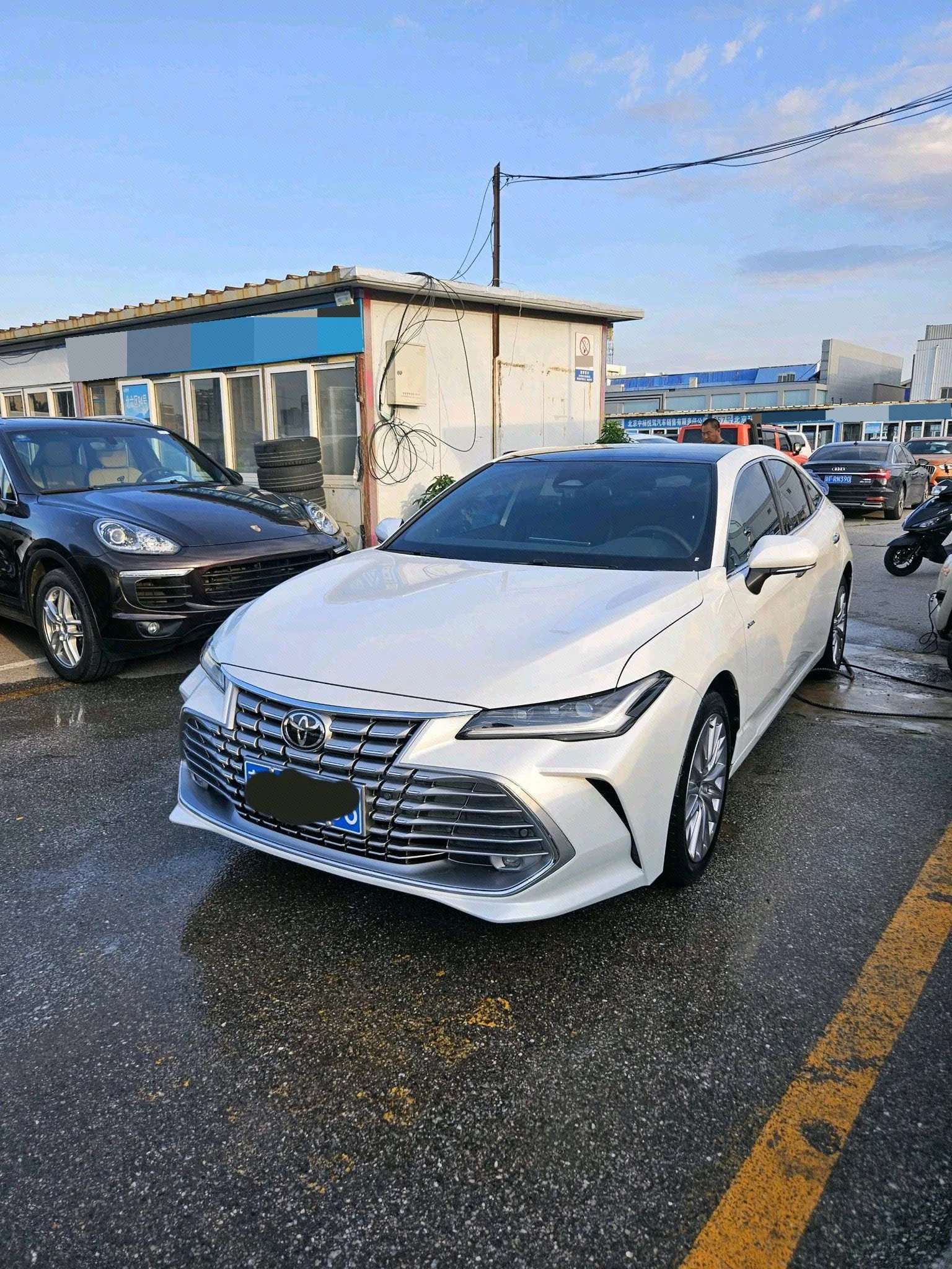 2024 Toyota Avalon Hybrid 2.0 CVT Luxury Edition Automatic