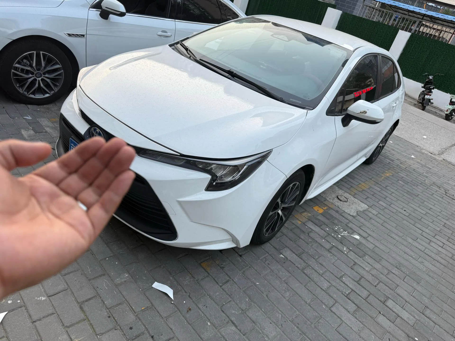 Toyota 2023 Corolla Hybrid 1.8 CVT Intelligent Electric Hybrid Leading Edition Automatic Transmission