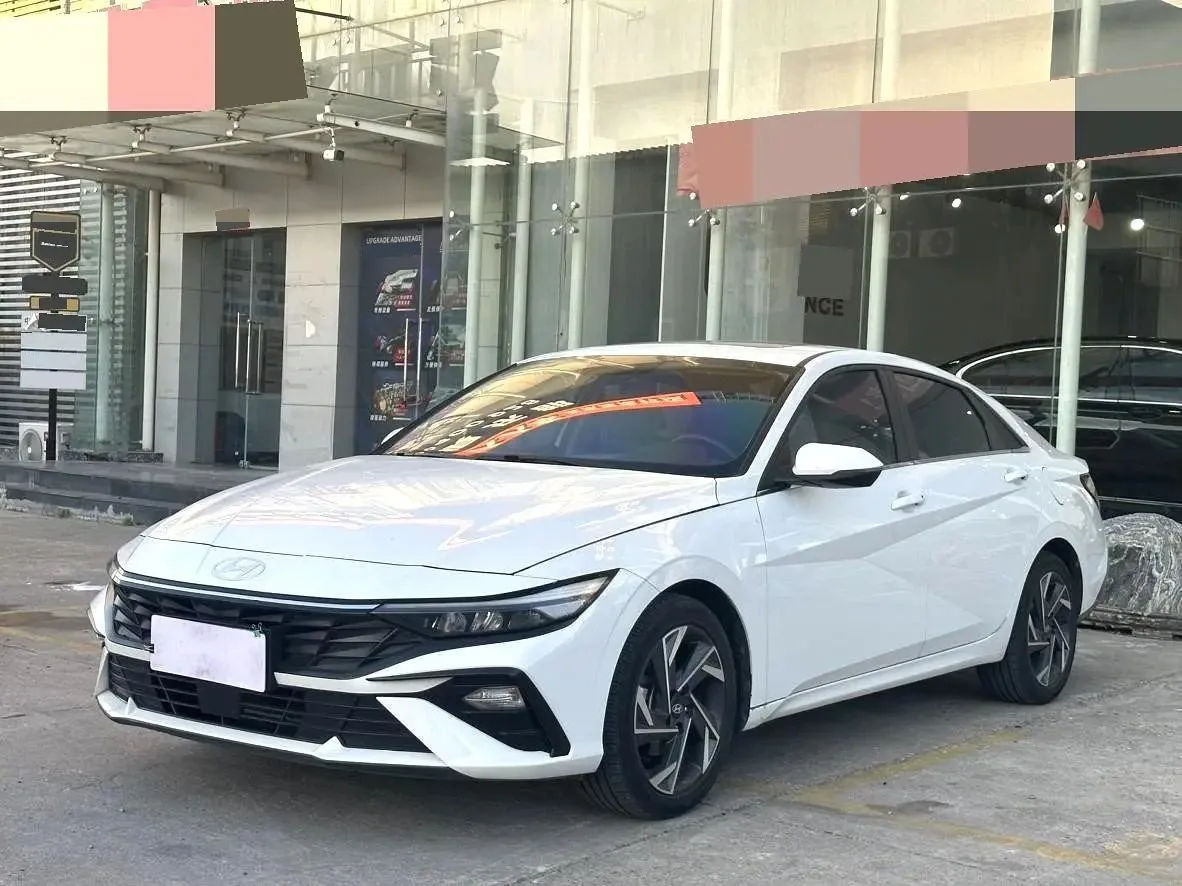 2023 Hyundai Elantra 1.5L CVT GLS Leading Edition