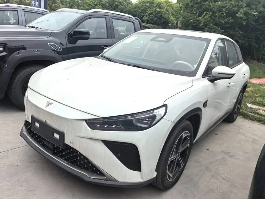Nezha L 2024 Range Extender 310 Flash Charge Red Edition