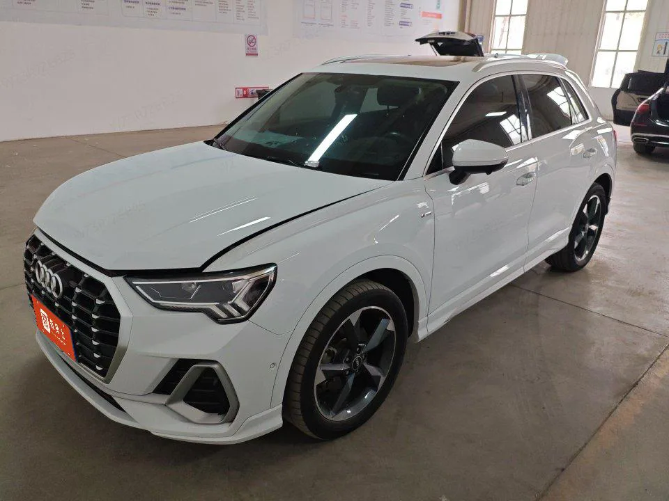 Audi Q3 2022 35 TFSI Fashion Dynamic Edition