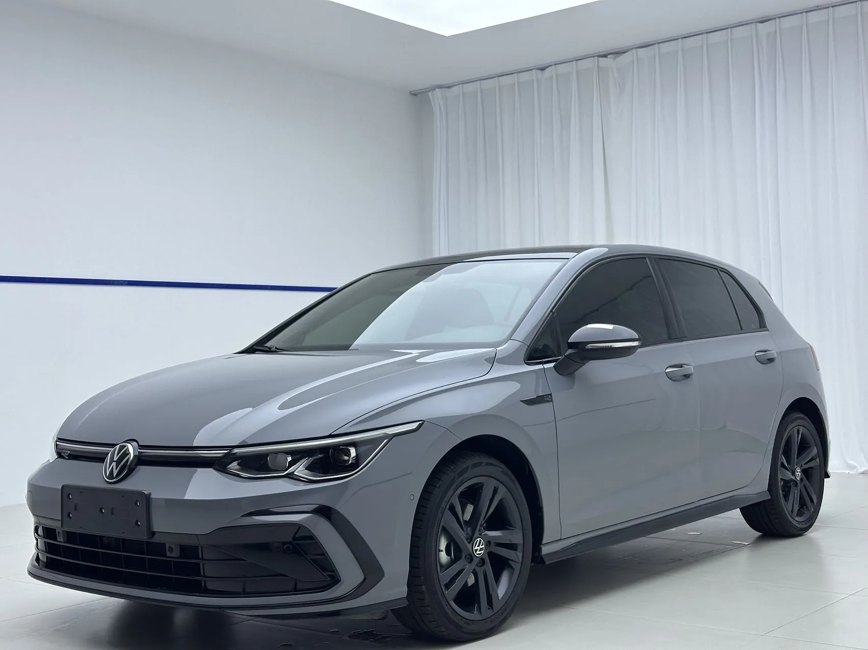 Volkswagen 2023 Golf 8 R-Line 1.4TSI 280TSI Lite Automatic