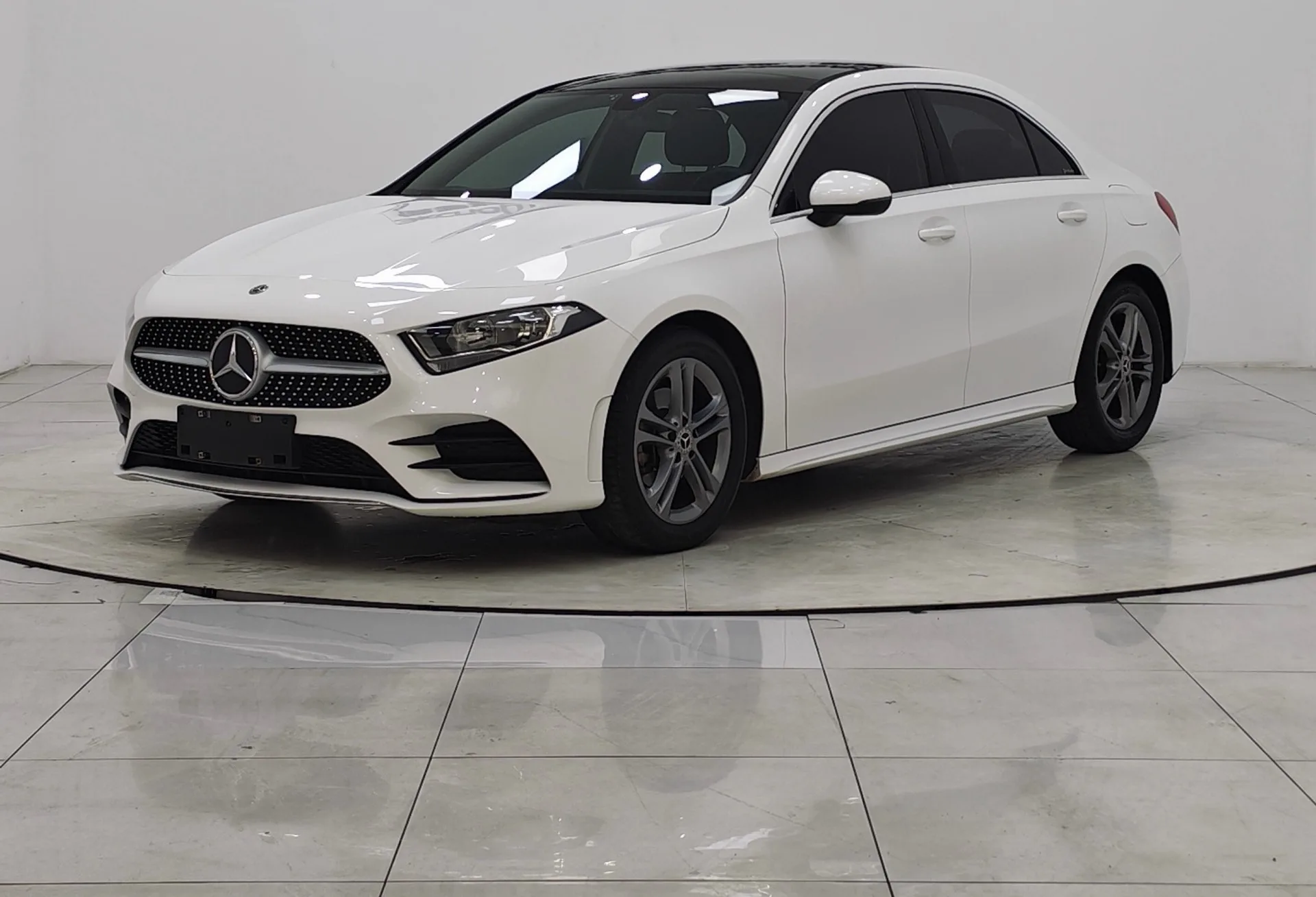 2022 Mercedes-Benz A-Class A 180 L Sport Sedan