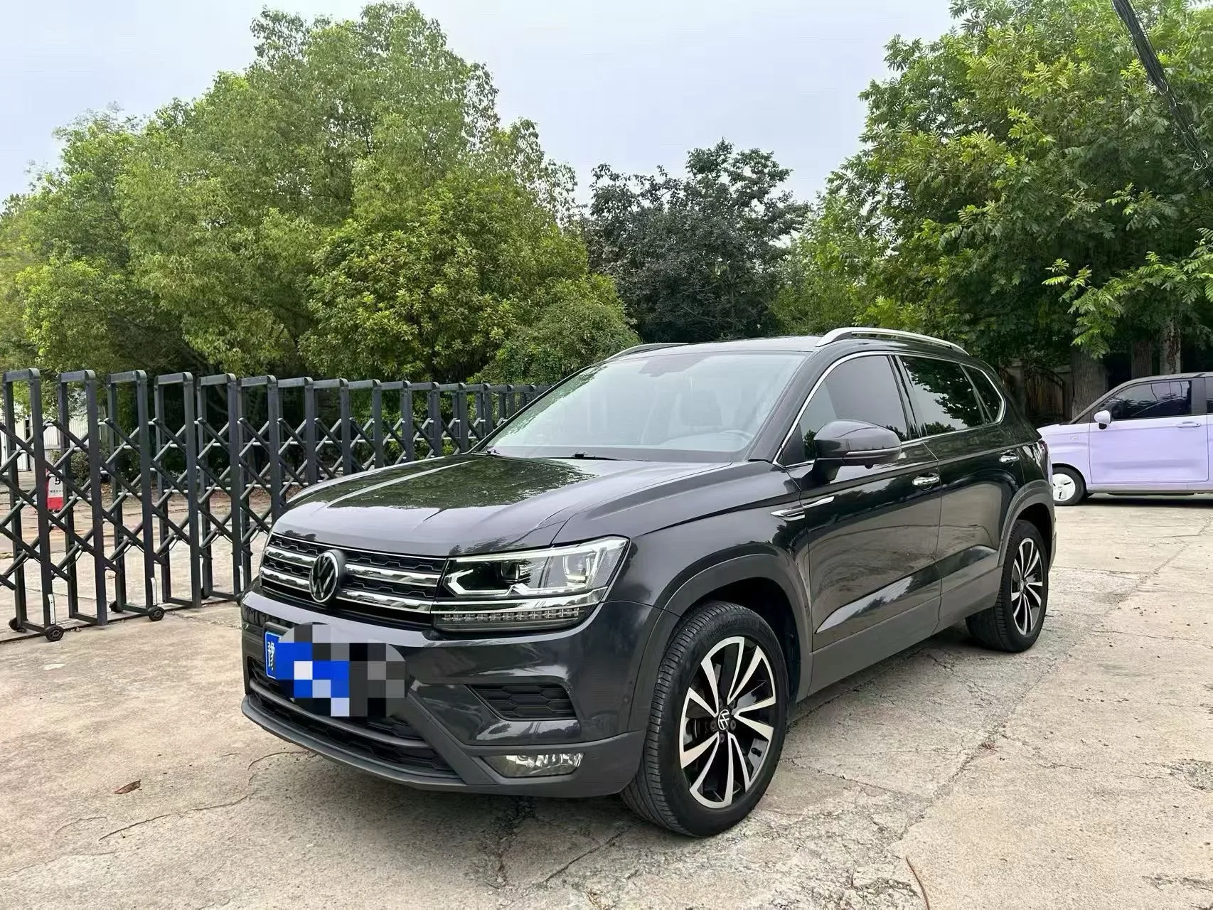 Volkswagen 2023 Tharu 1.5TSI 300TSI 2WD Full Moon Edition Automatic