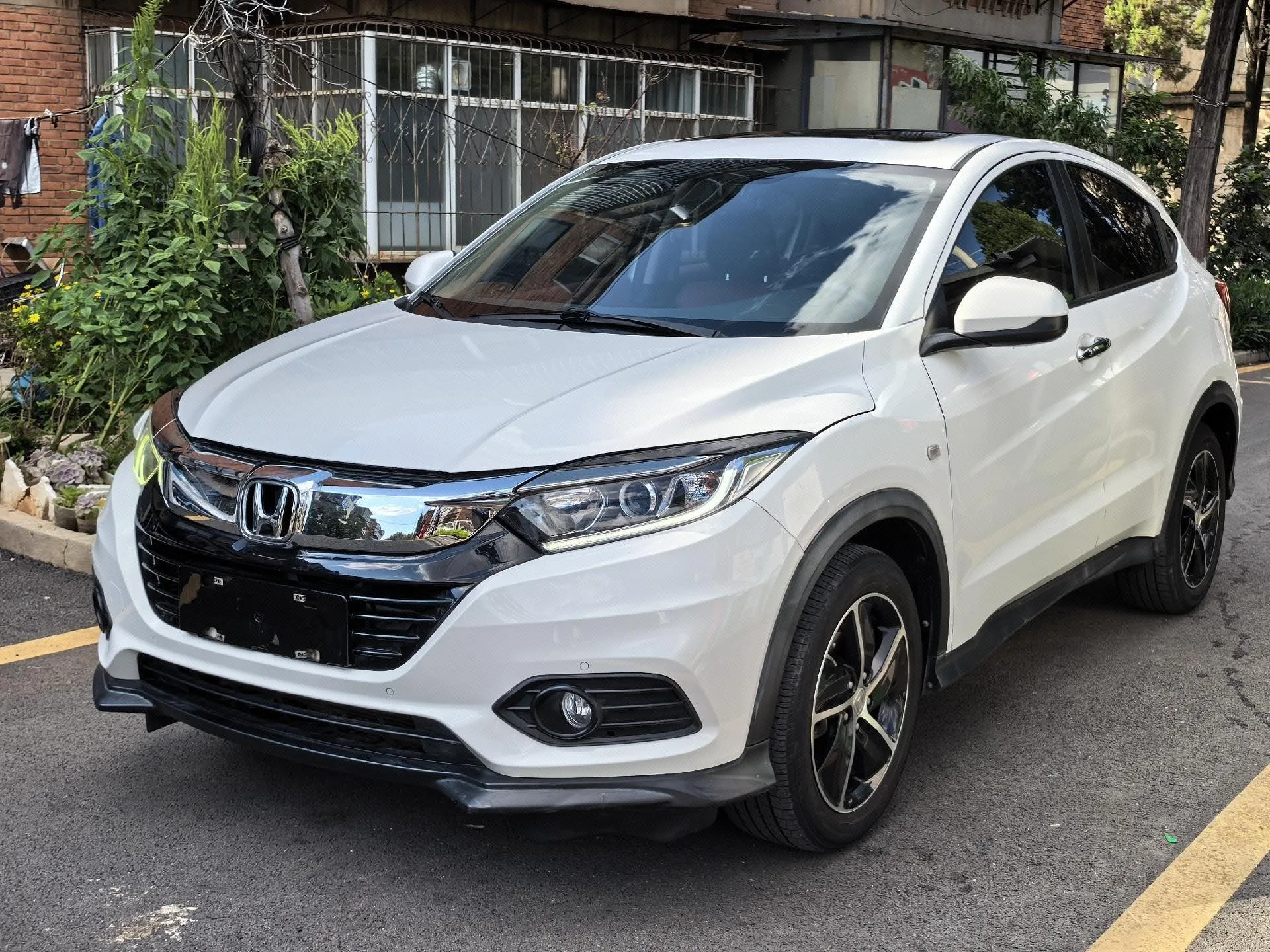 Vezel 2020 1.5L CVT Pioneer Edition