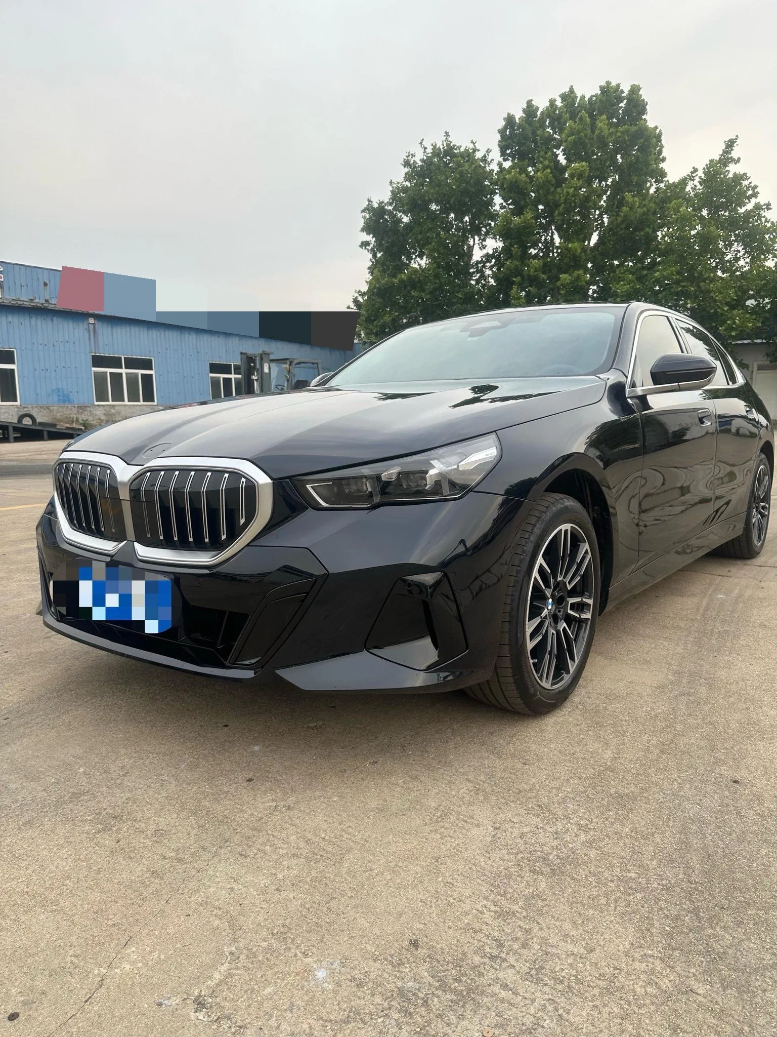BMW 5 Series 2026 530Li 48V 2.0T Leading Luxury Package Automatic