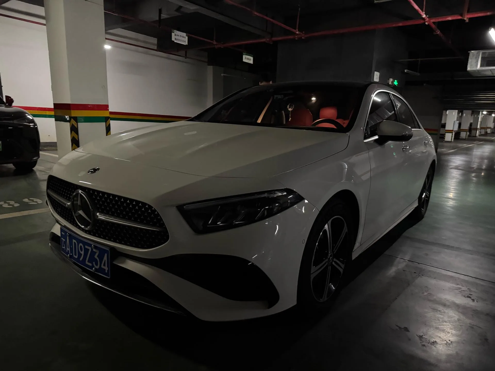Mercedes-Benz A-Class 2025 A 200 L 1.3T Fashion Automatic