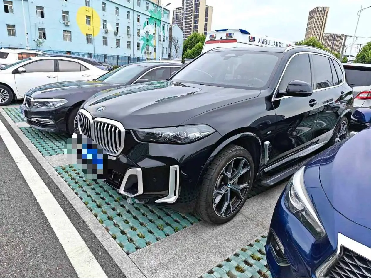 2023 BMW X5 xDrive30Li 48V 2.0T Luxury M Sport Package Automatic