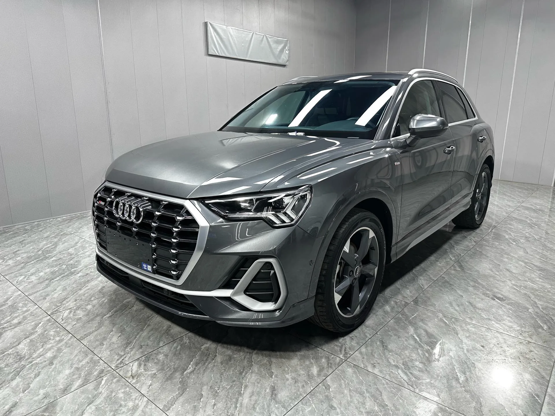 Audi Q3 2022 35 TFSI Fashion Dynamic Edition