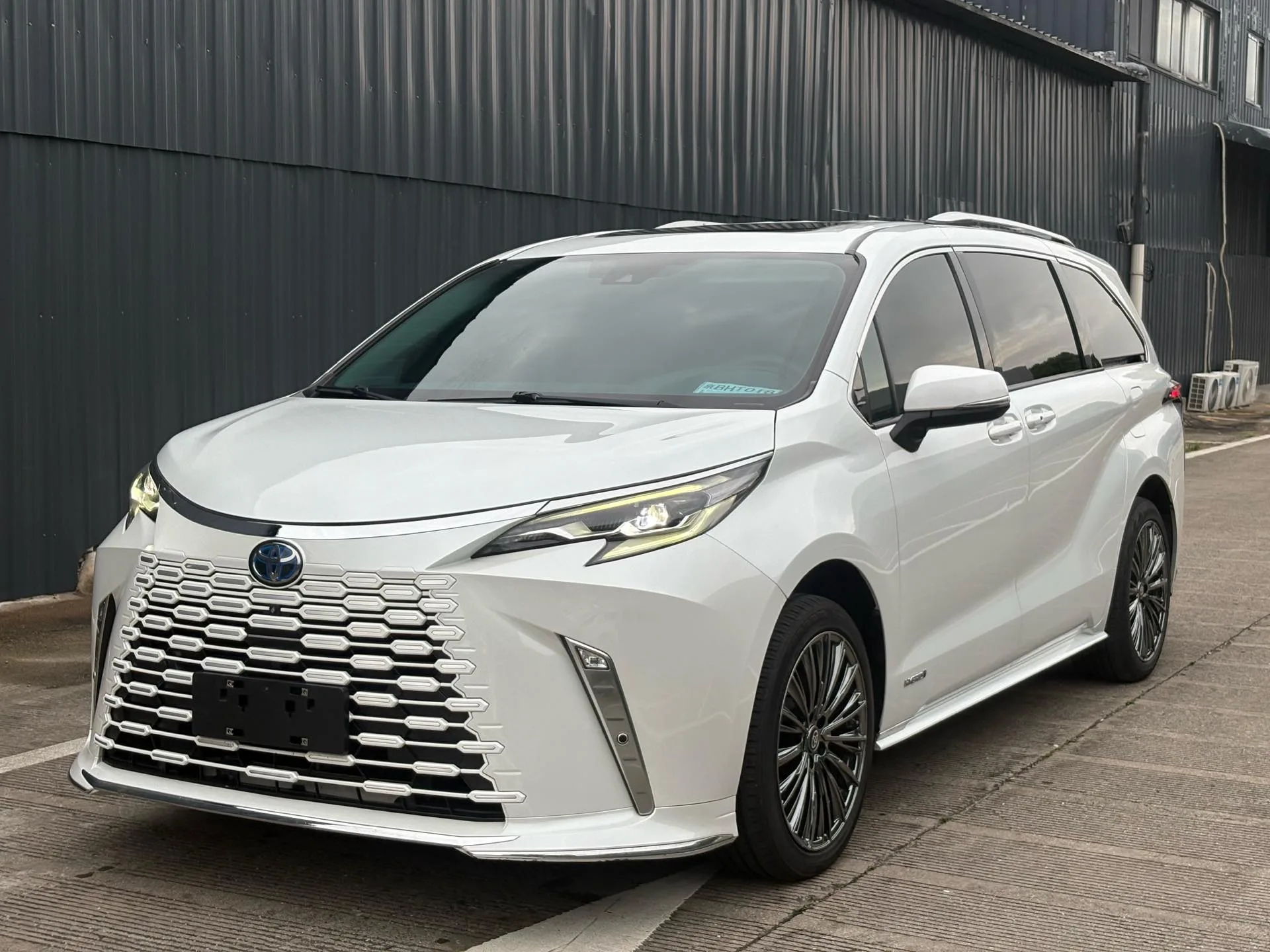 2021 Sienna 2.5L Hybrid Comfort Edition