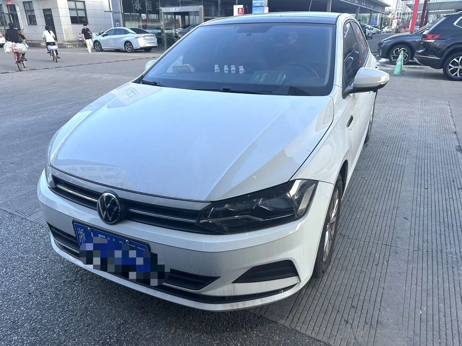 Volkswagen 2023 Polo Plus 1.5 "Live Life to the Fullest" Edition, Automatic Transmission