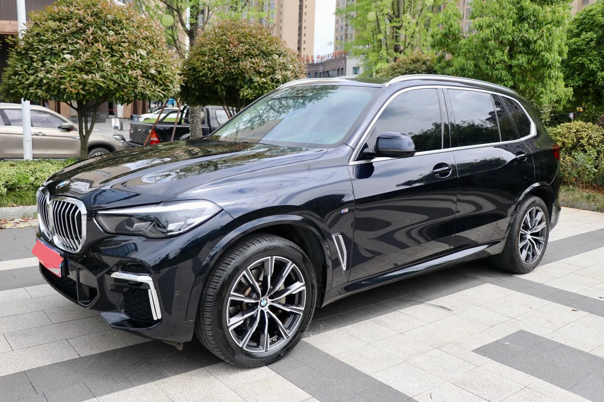 BMW X5 2022 xDrive 30Li M Sport Package