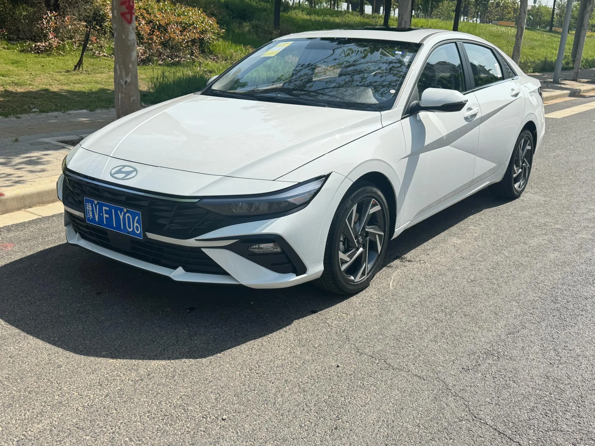 Hyundai Elantra 2023 1.5L CVT GLX Elite Edition