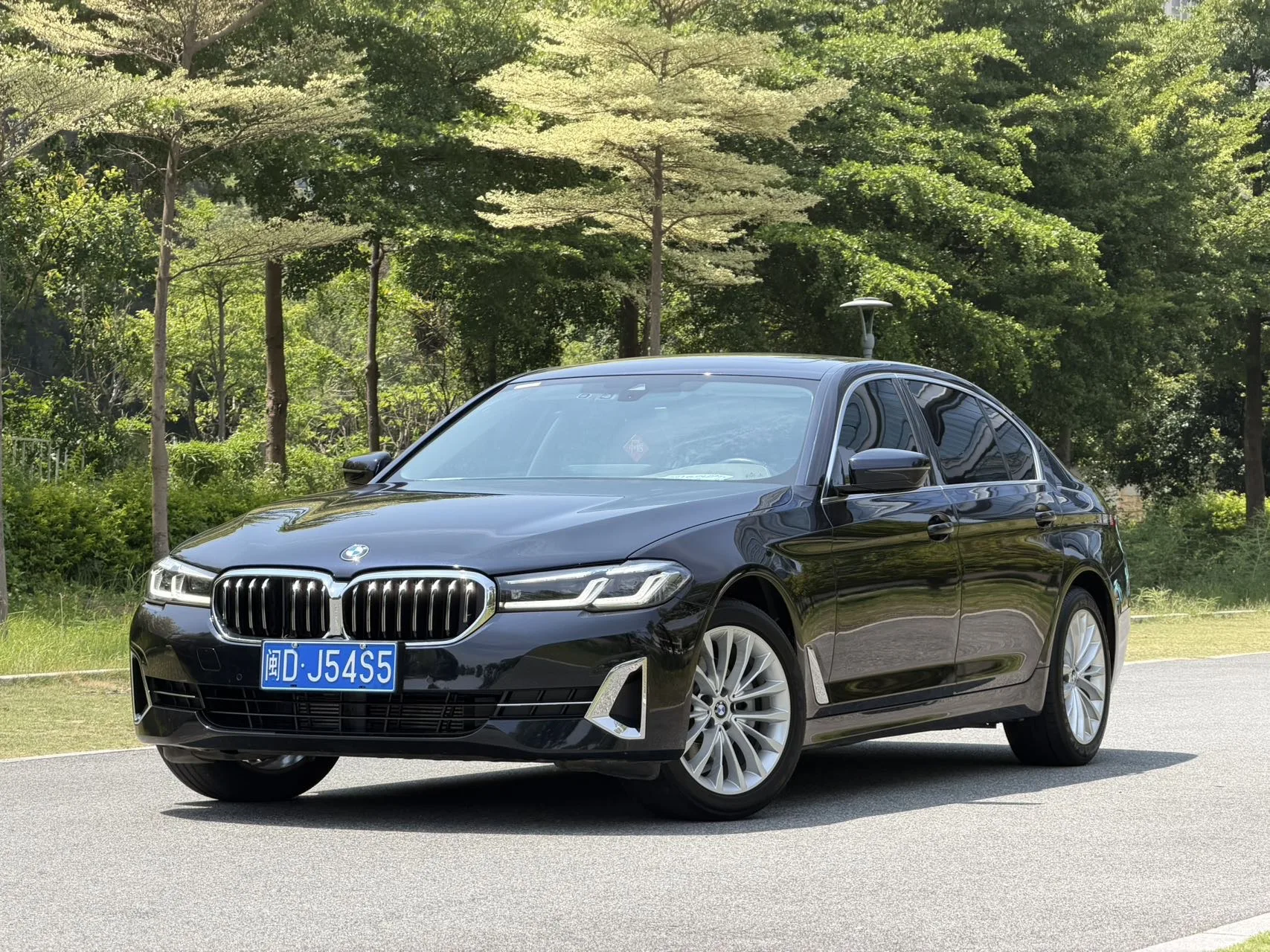 BMW 5 Series 2022 Facelift 2 525Li Luxury Package