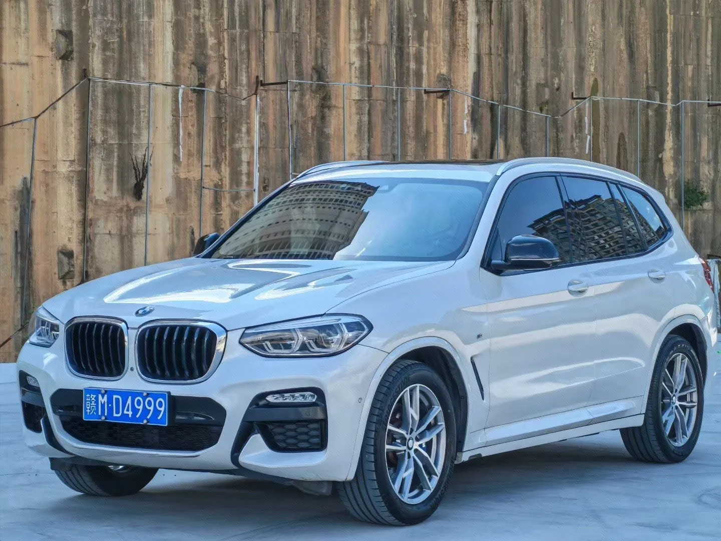 2019 BMW X3 xDrive30i Premium Edition with M Sport Package