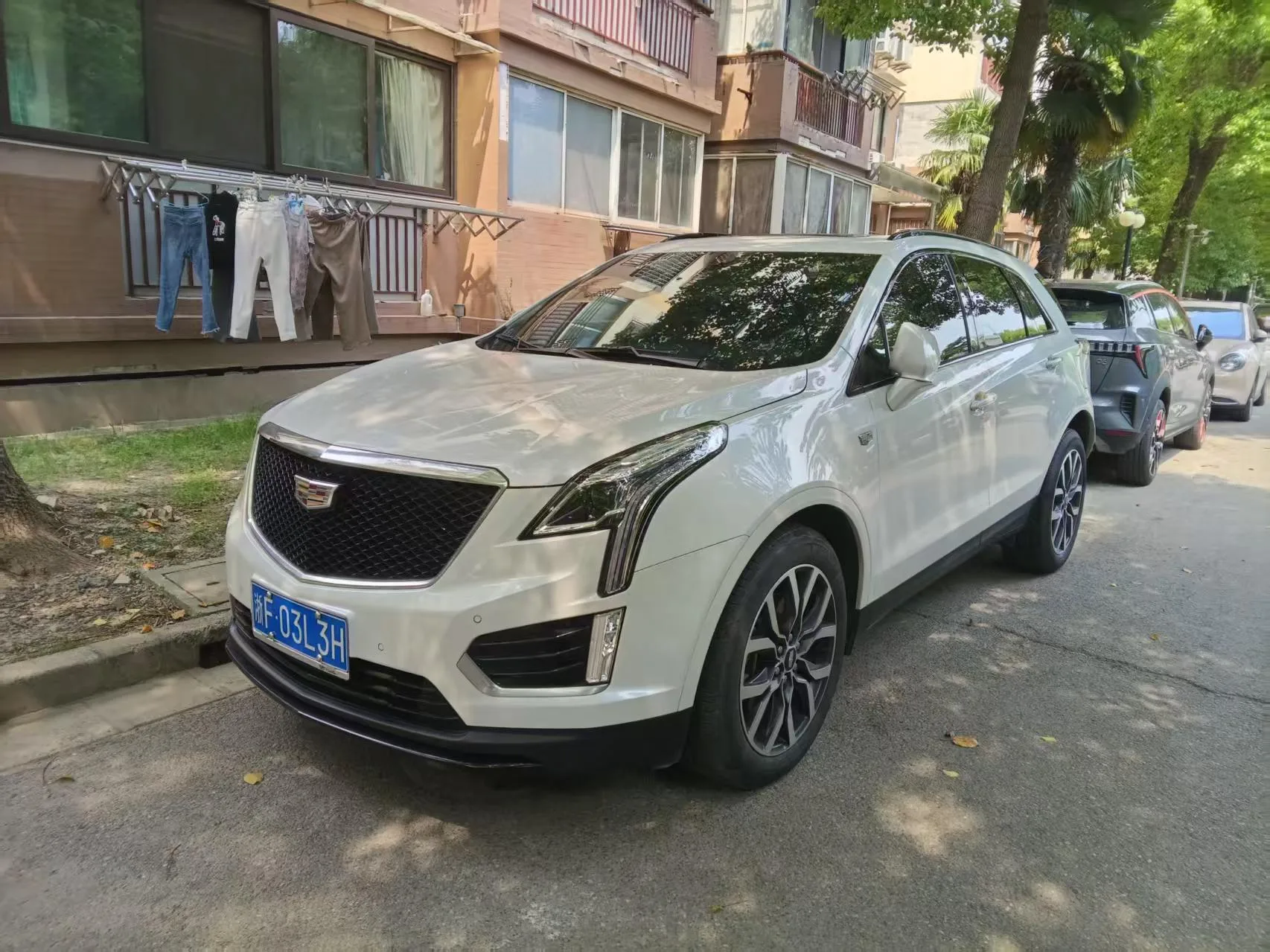 2022 Cadillac XT5 2.0T AWD Luxury (Hummingbird Edition)