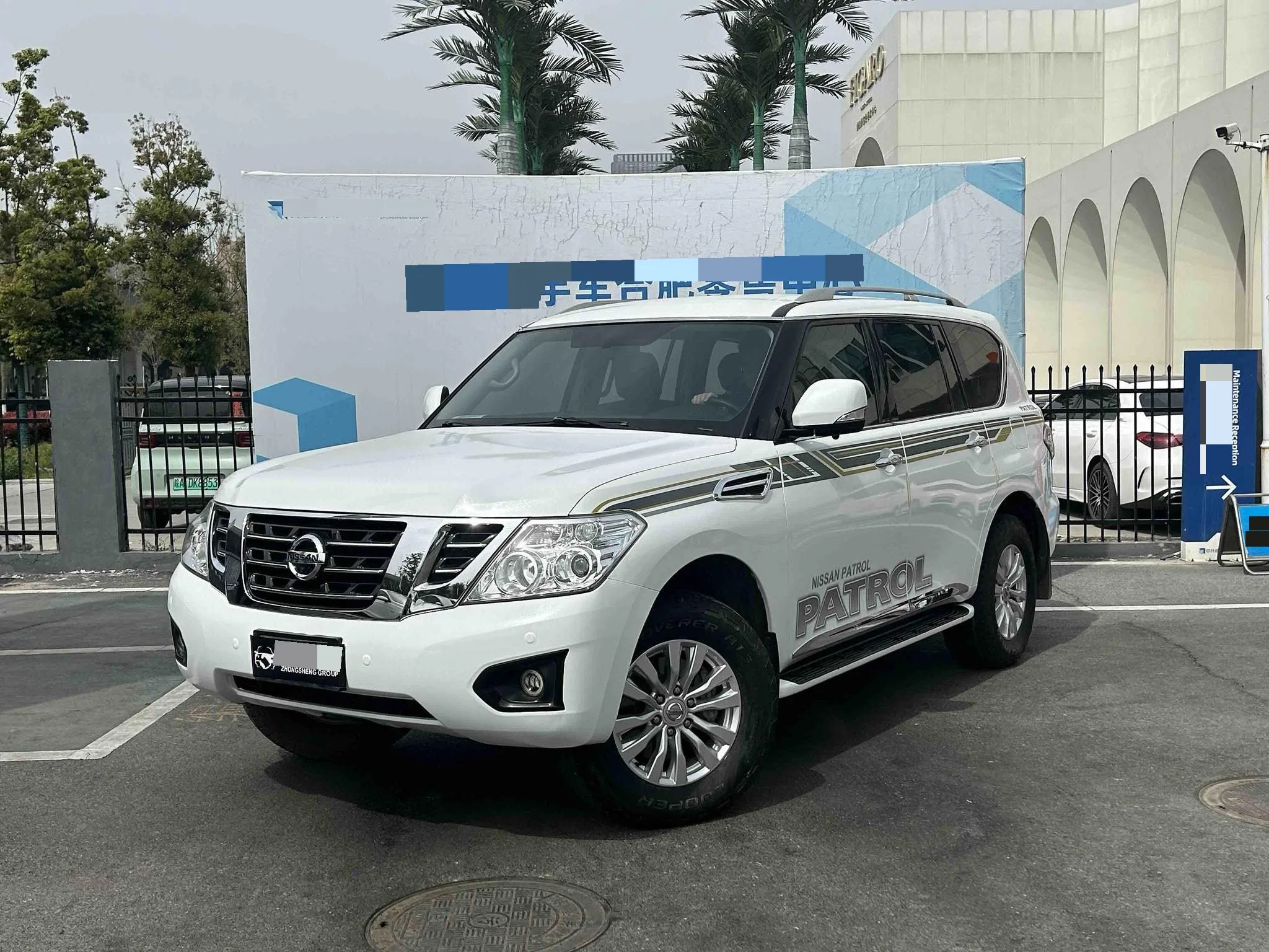 Nissan Патруль 2018 4,0 l Лидер Версия