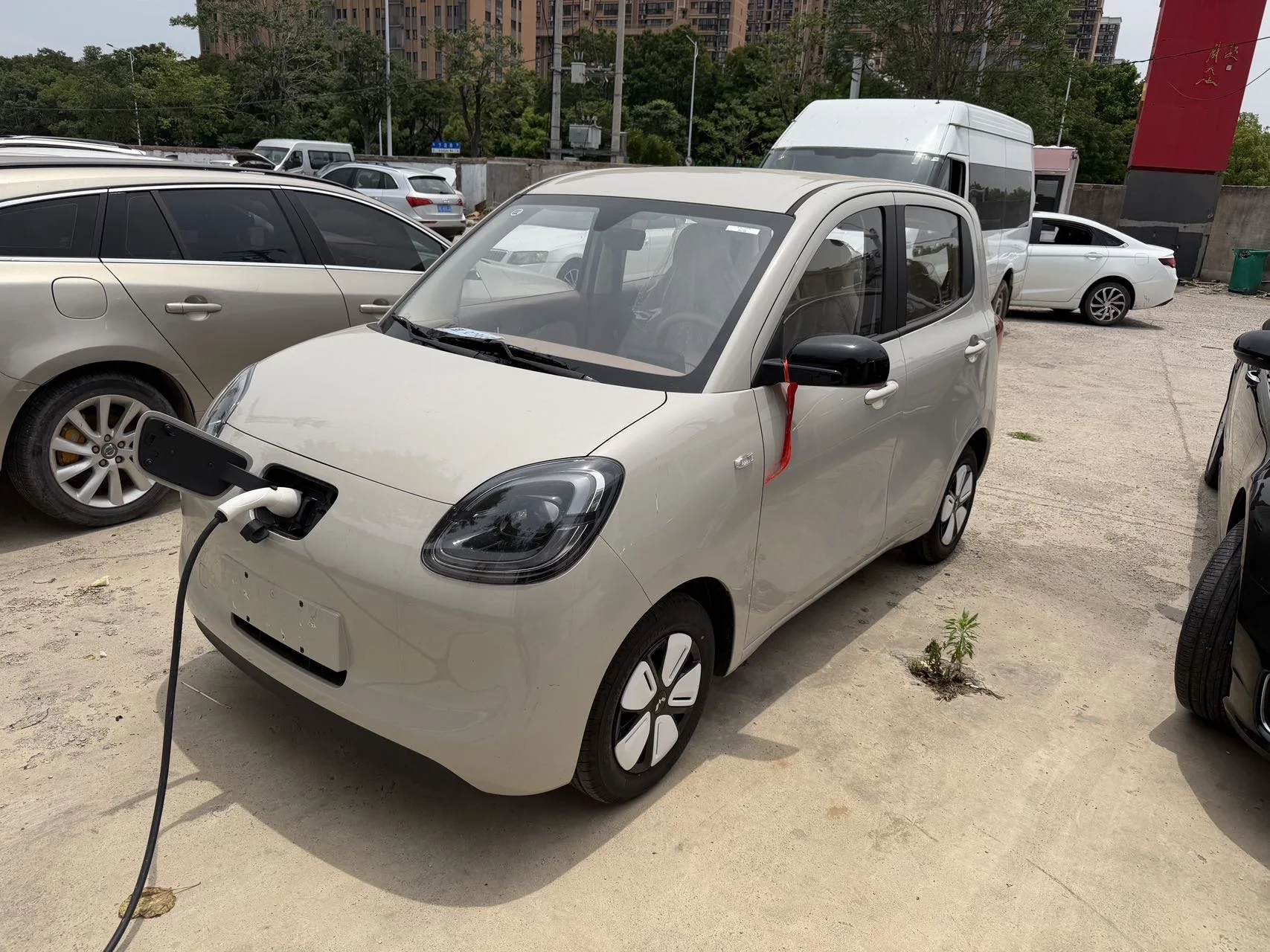 Wuling 2025 Hongguang MINI EV Four-Door Advanced Model Automatic