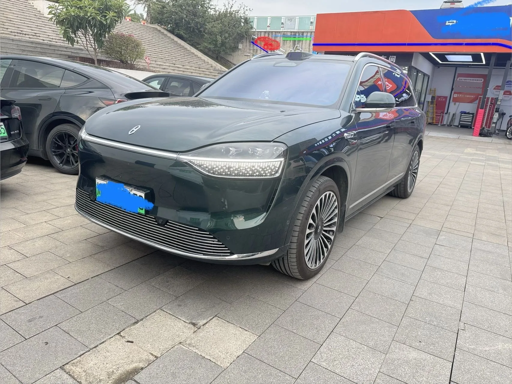 AITO 2025 M9 Extended Range Ultra Edition (52kWh, 5-seater, Automatic)
