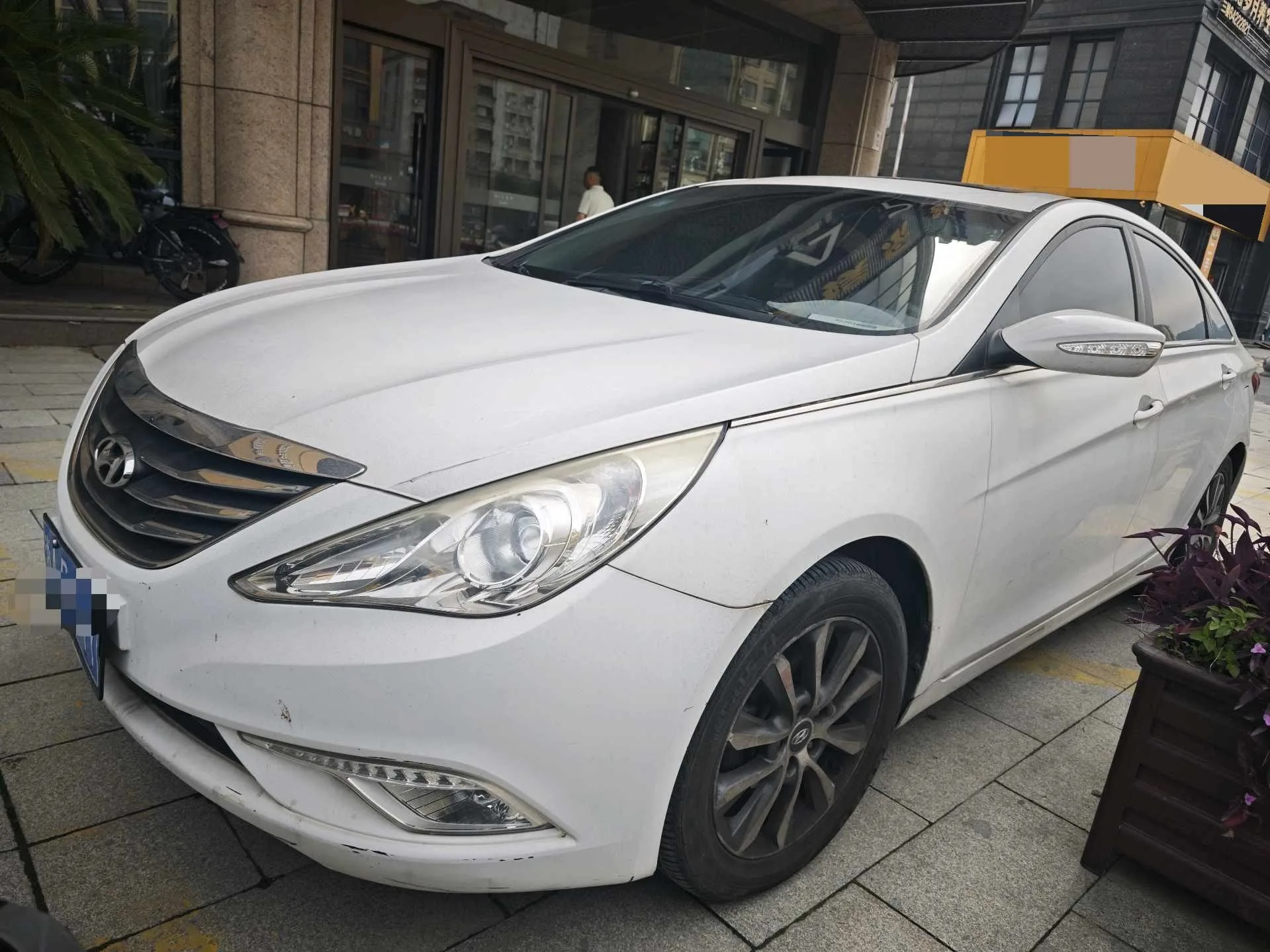 Sonata 2013 2.0L Automatic Leading Edition