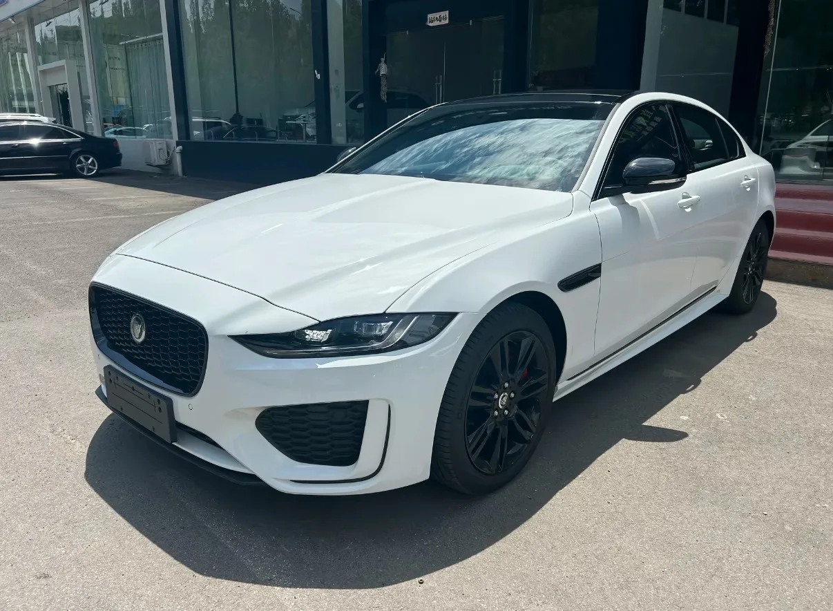 Jaguar 2025 XEL 2.0T 250PS R-DYNAMIC 90th Anniversary Edition Automatic