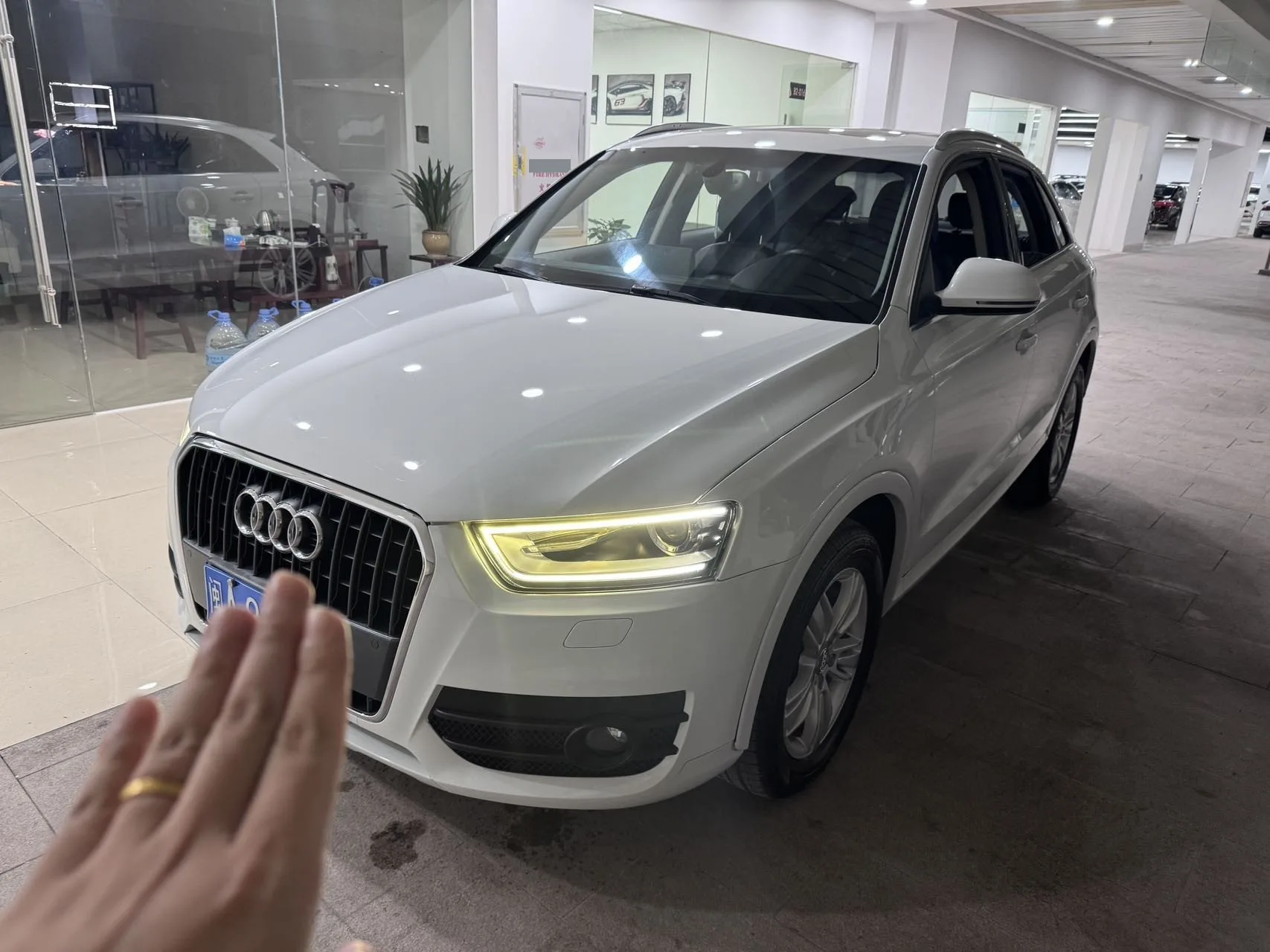 Audi Q3 2015 35 TFSI Millionth Anniversary Comfort Edition