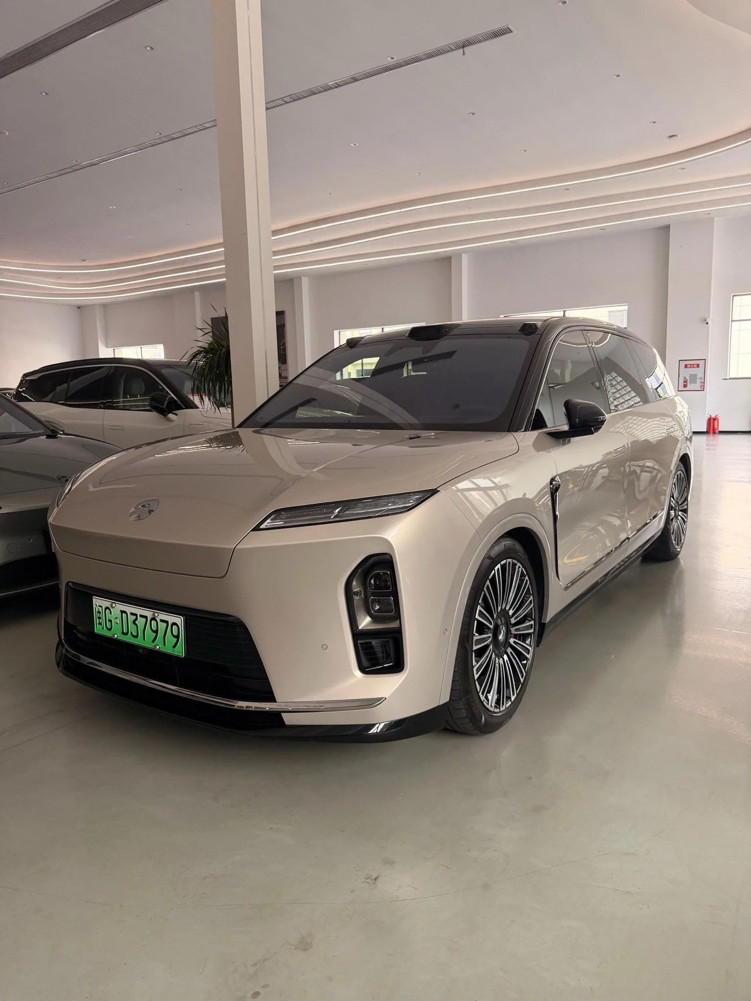 NIO 2026 ES8 6-seater Executive Luxury Edition Automatic