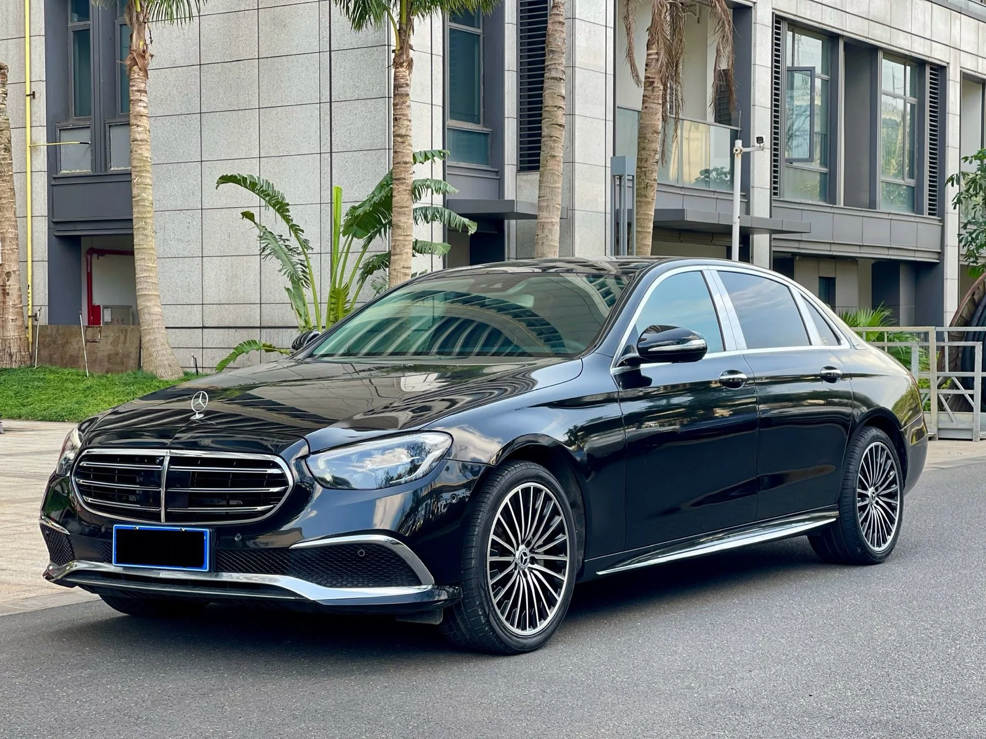Mercedes-Benz E-Class 2017 E 300 L Sport Luxury