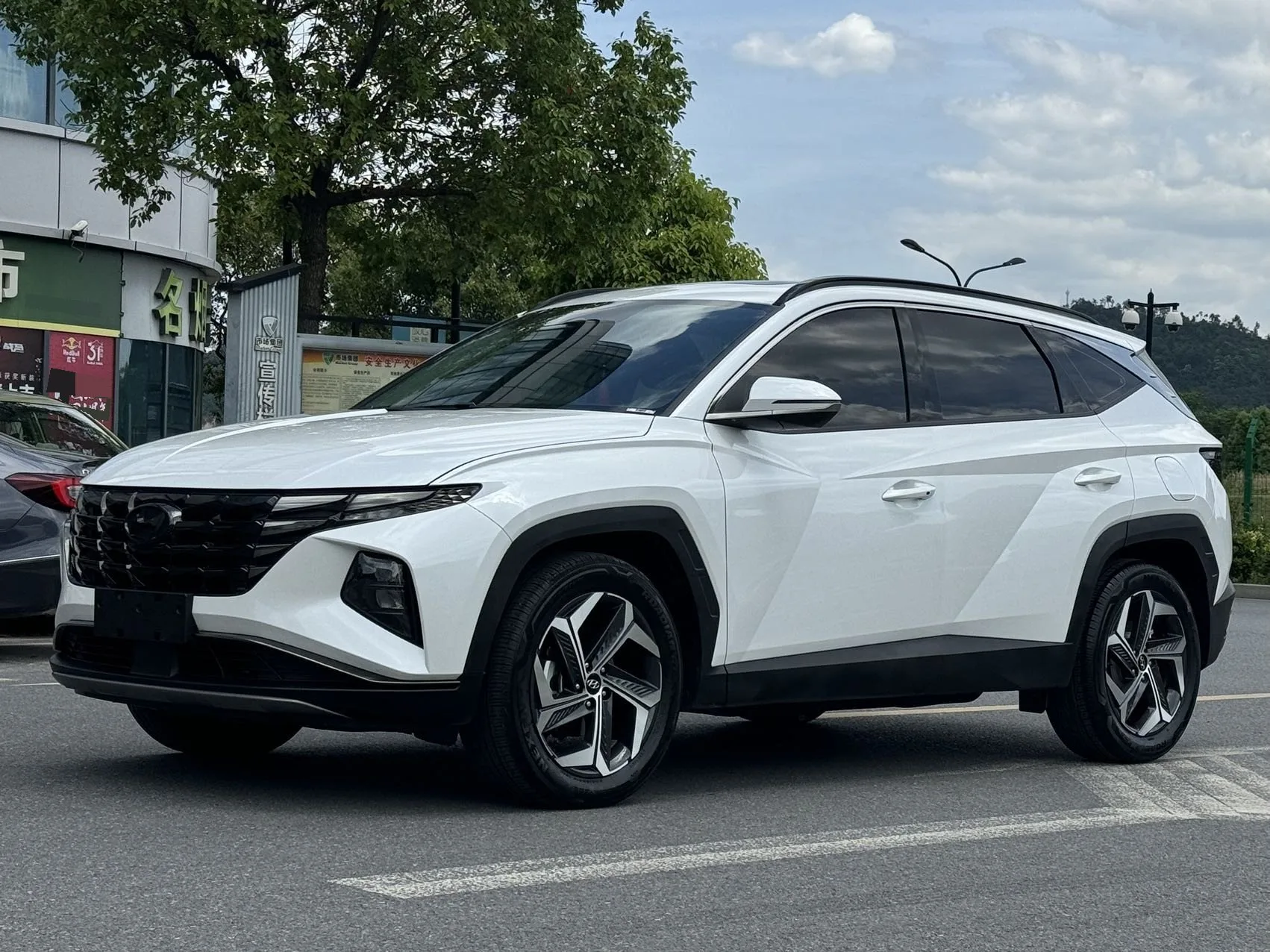 2023 Tucson L 1.5T Automatic 2WD DLX Luxury Edition