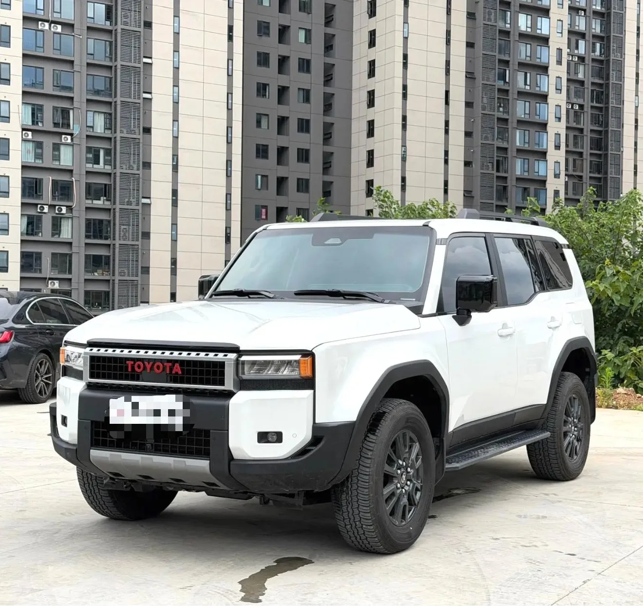 Toyota 2024 Prado HEV 2.4T All-Round TX Edition 5-Seater Automatic Transmission