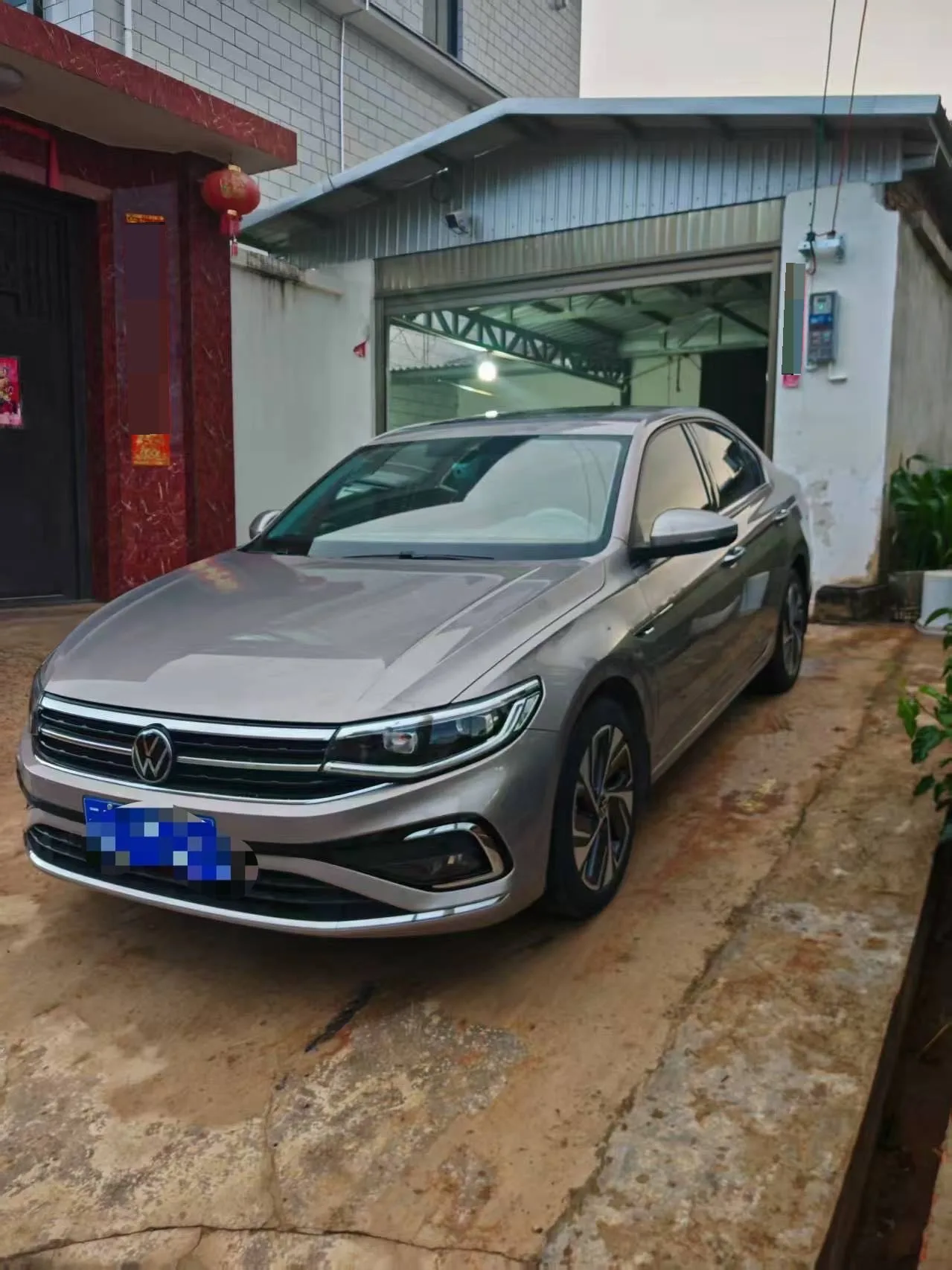 2023 Volkswagen Bora 300TSI DSG Basic Model