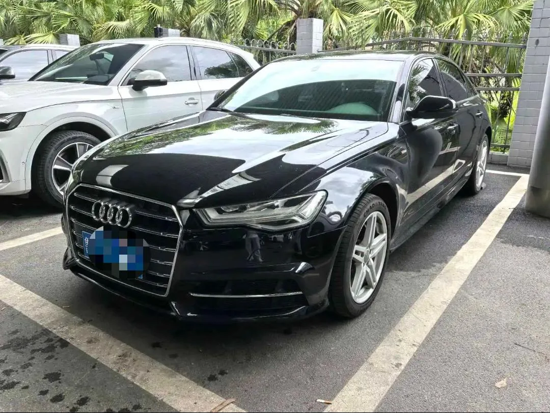 Audi A6L 2018 30th Anniversary Edition 30 FSI Fashion Model